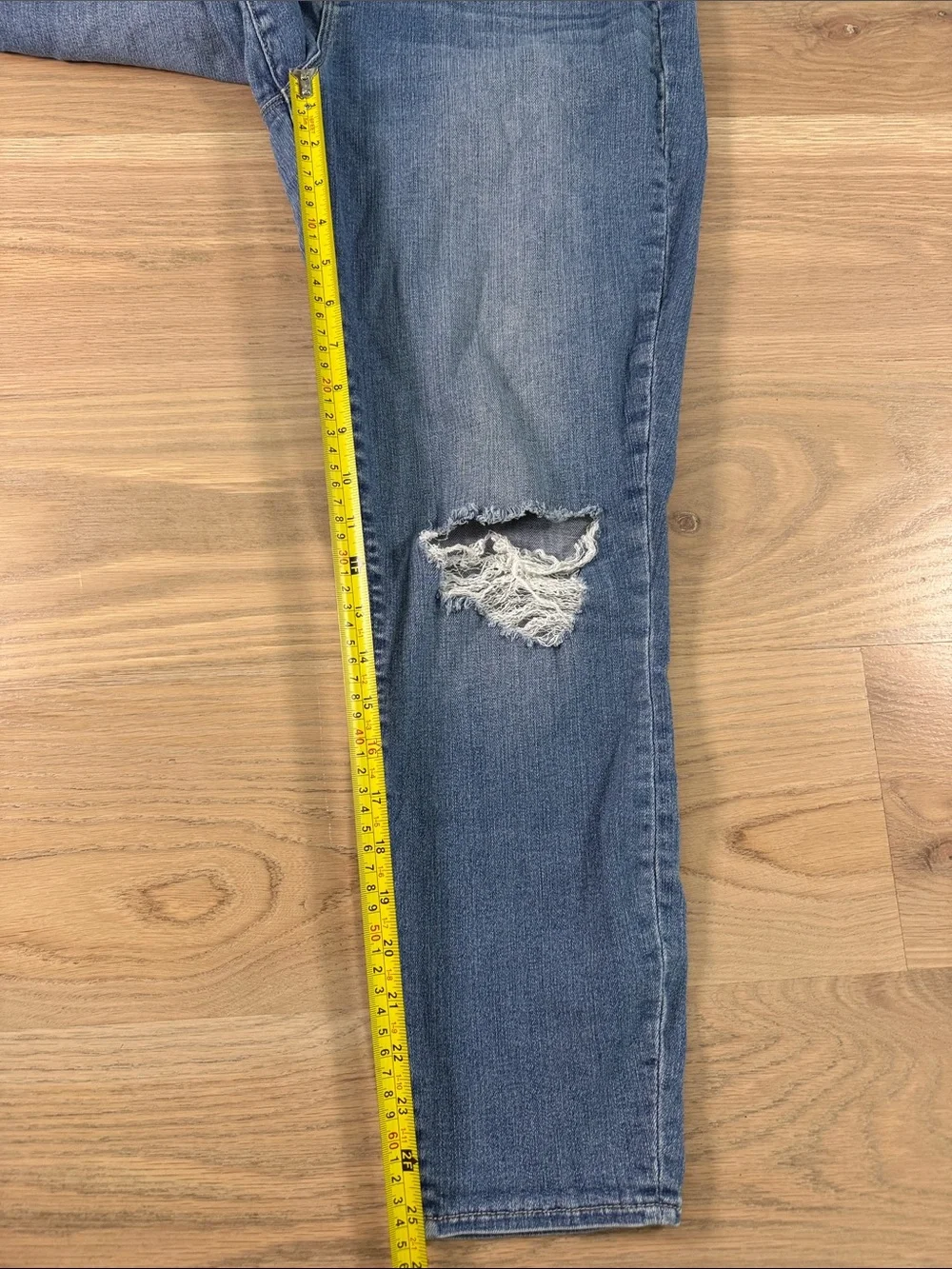 L'AGENCE Margot High Rise Skinny Jeans Distressed Blue Size 32